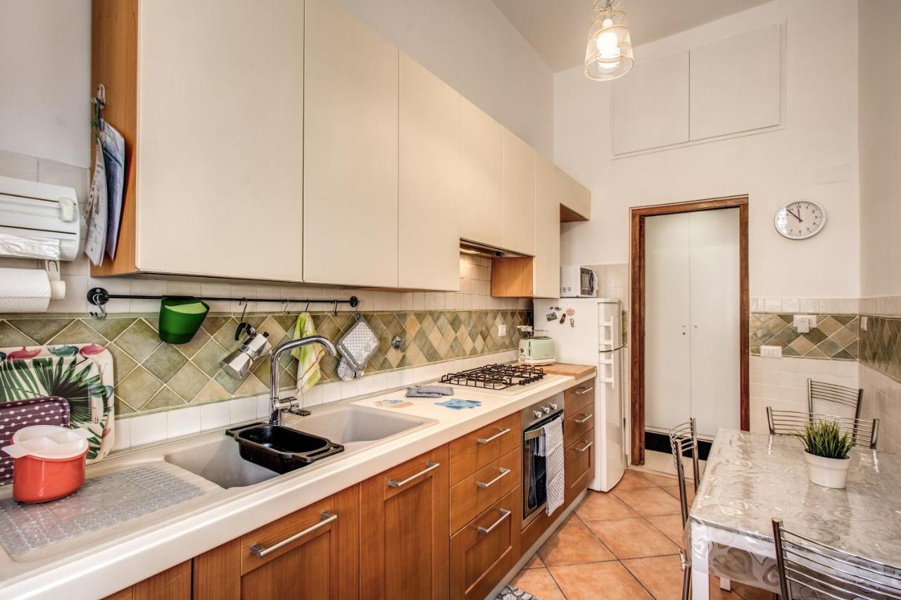 3 Bedrooms Vatican Rome City Center Apt Bagian luar foto