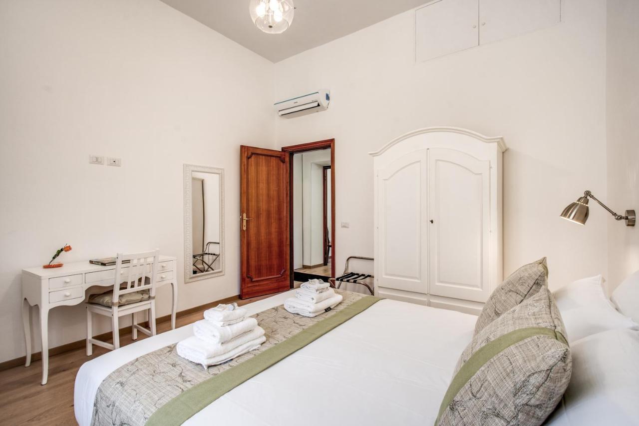3 Bedrooms Vatican Rome City Center Apt Bagian luar foto
